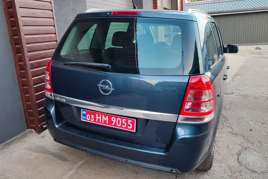 Продам Opel Zafira 2009 года в г. Белая Церковь, Киевская область