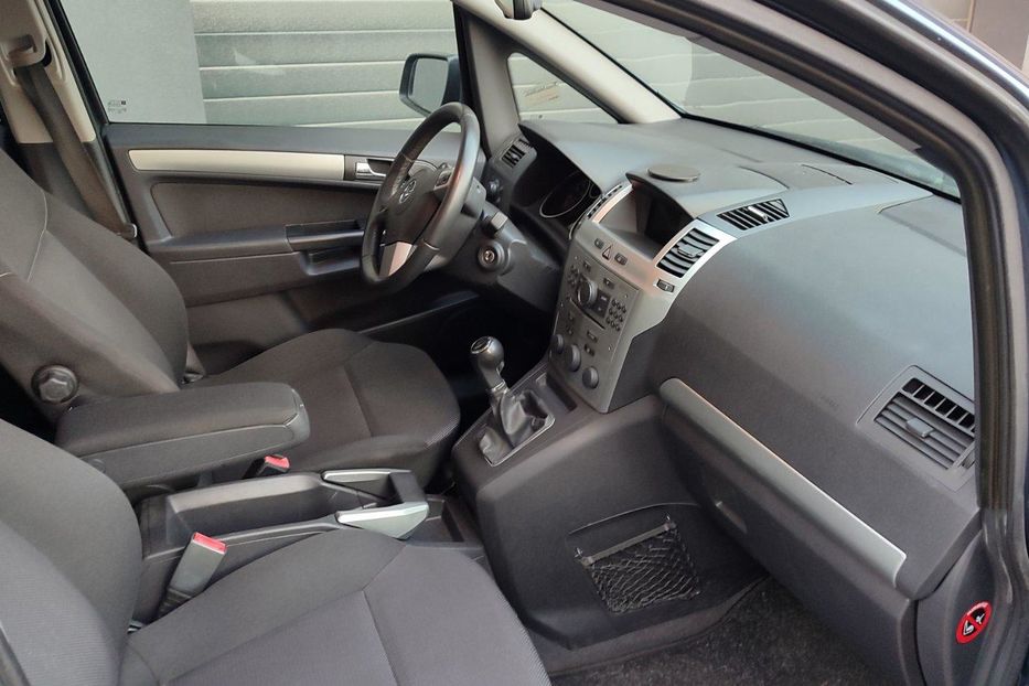 Продам Opel Zafira 2009 года в г. Белая Церковь, Киевская область