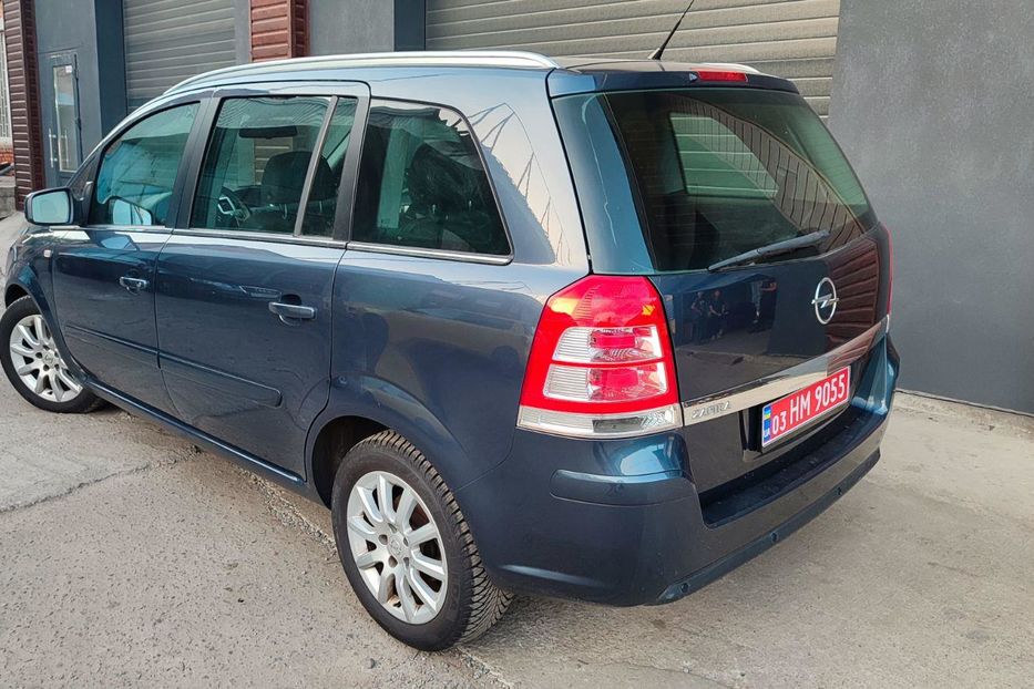 Продам Opel Zafira 2009 года в г. Белая Церковь, Киевская область