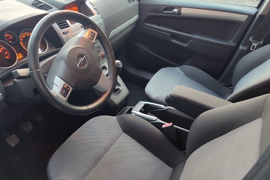 Продам Opel Zafira 2009 года в г. Белая Церковь, Киевская область