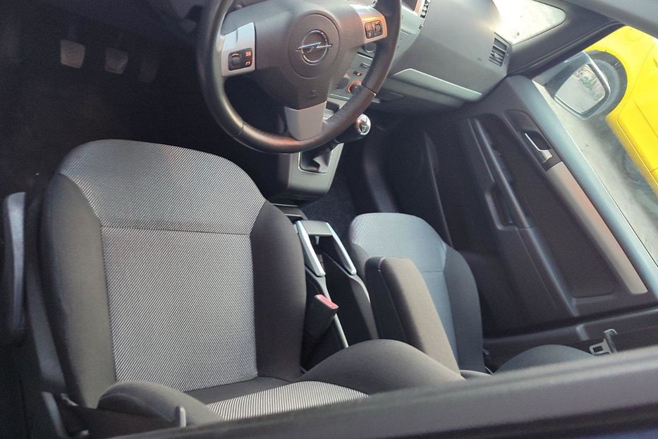 Продам Opel Zafira 2009 года в г. Белая Церковь, Киевская область