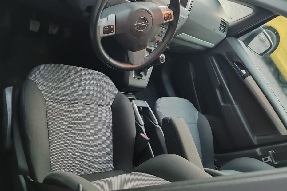 Продам Opel Zafira 2009 года в г. Белая Церковь, Киевская область