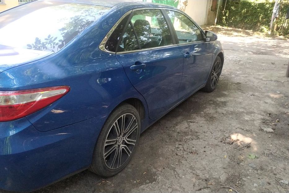 Продам Toyota Camry SPECIAL EDITION 2016 года в Одессе