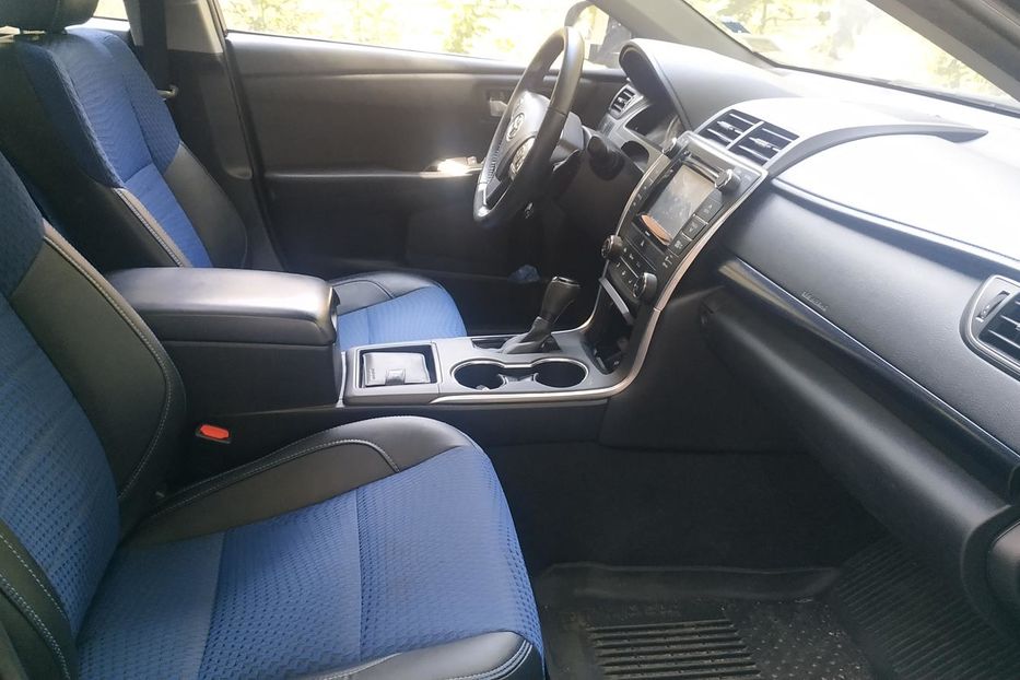 Продам Toyota Camry SPECIAL EDITION 2016 года в Одессе