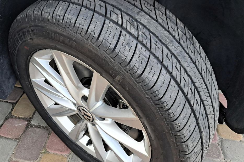 Продам Volkswagen Tiguan 2,0 ТСІ 2017 года в Черкассах