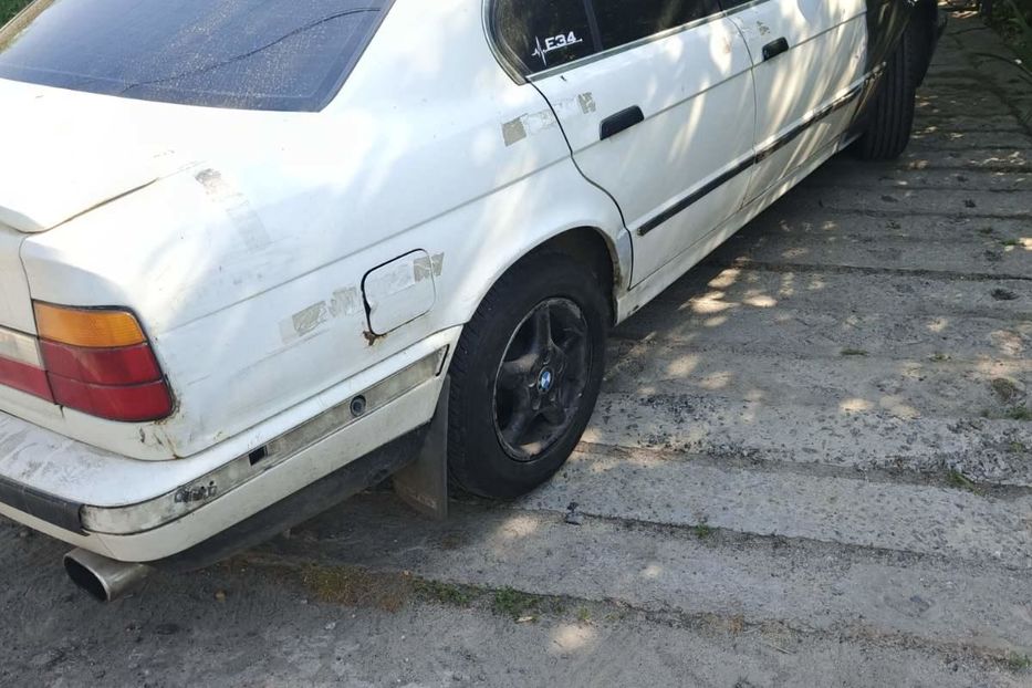 Продам BMW 5 Series GT 1989 года в Житомире