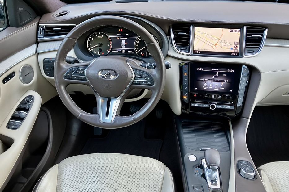Продам Infiniti QX50 2021 года в Киеве