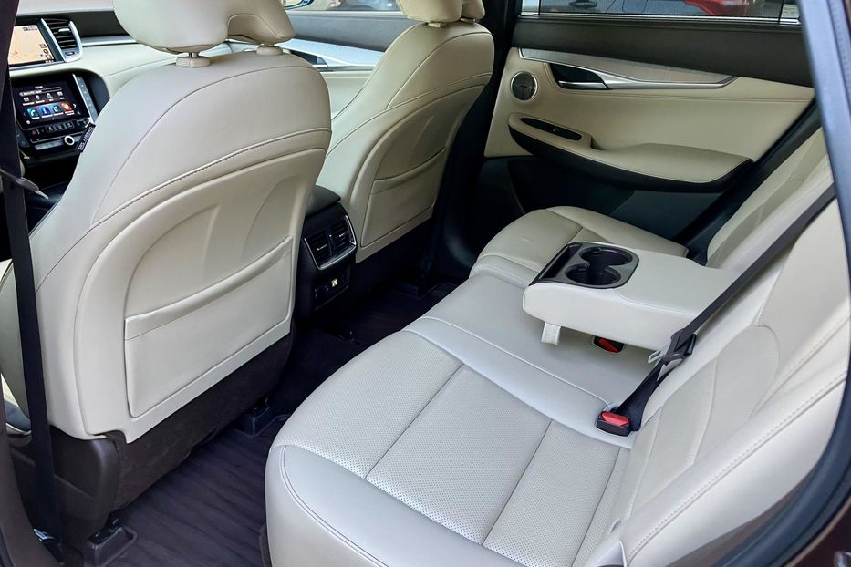 Продам Infiniti QX50 2021 года в Киеве