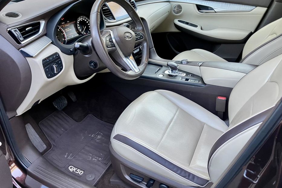 Продам Infiniti QX50 2021 года в Киеве