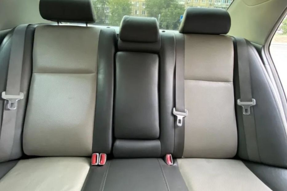 Продам Toyota Corolla GLI 2008 года в Днепре