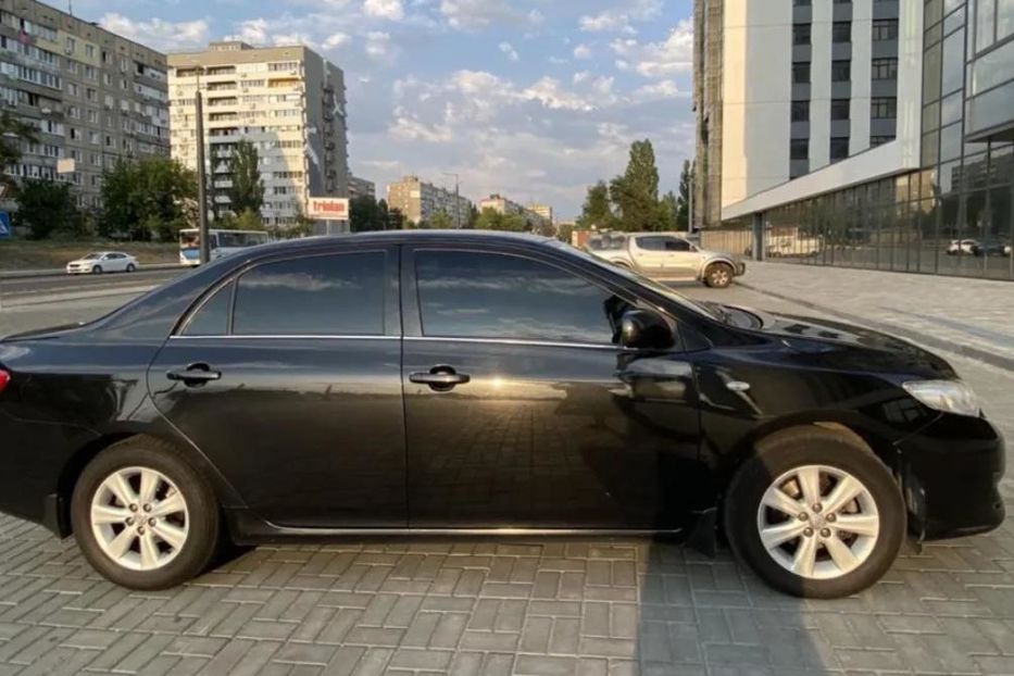 Продам Toyota Corolla GLI 2008 года в Днепре