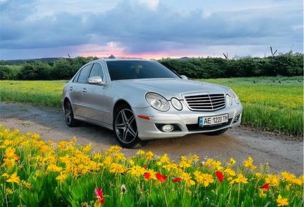 Продам Mercedes-Benz E-Class 350 2006 года в г. Кривбасс, Днепропетровская область