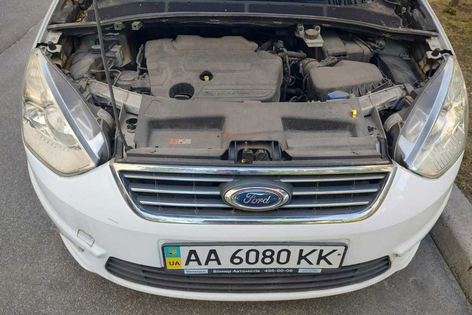 Продам Ford Galaxy 2013 года в Киеве