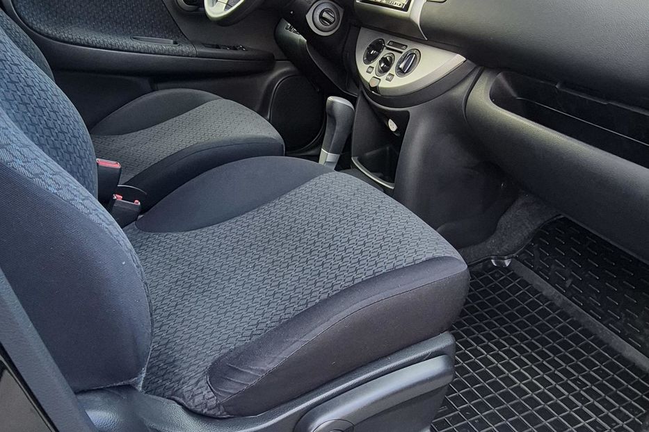 Продам Nissan Note 2011 года в Одессе