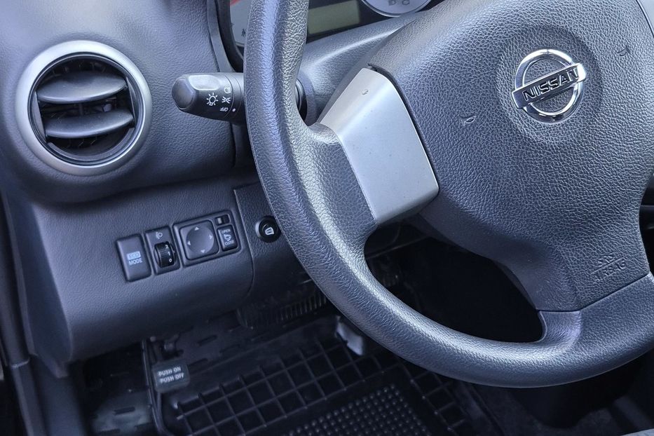 Продам Nissan Note 2011 года в Одессе
