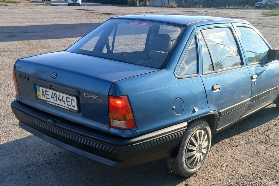 Продам Opel Kadett 1988 года в г. Синельниково, Днепропетровская область