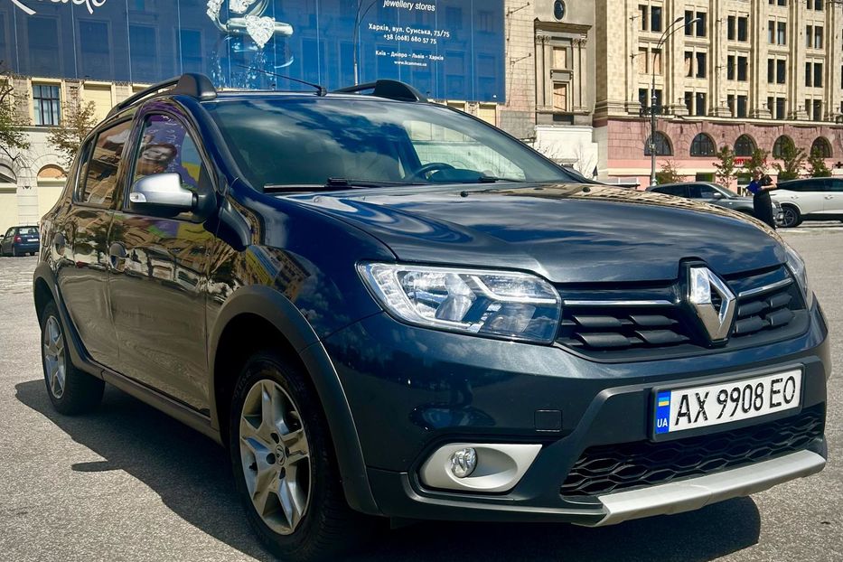 Продам Renault Sandero StepWay 2017 года в Харькове