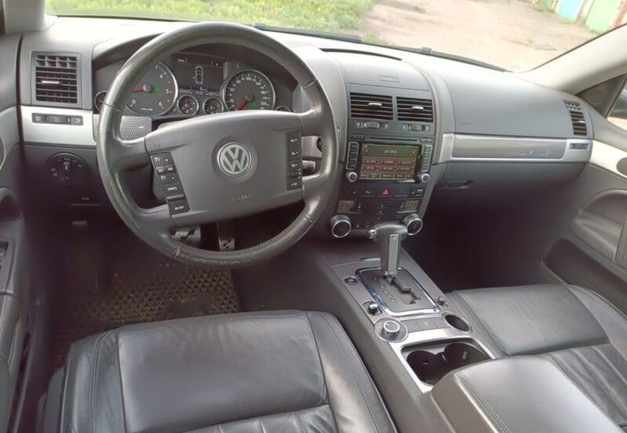 Продам Volkswagen Touareg 2007 года в Харькове