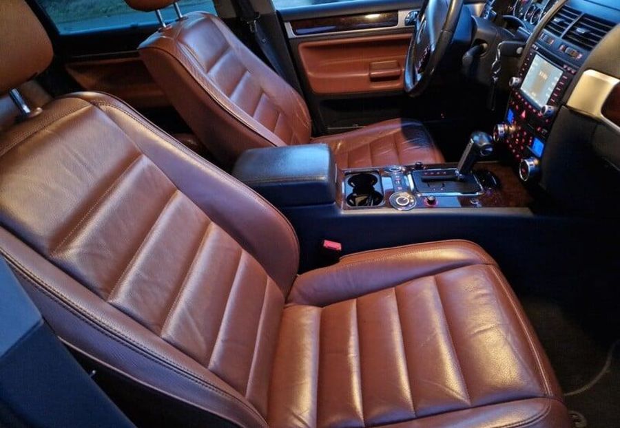 Продам Volkswagen Touareg 2006 года в г. Павлоград, Днепропетровская область