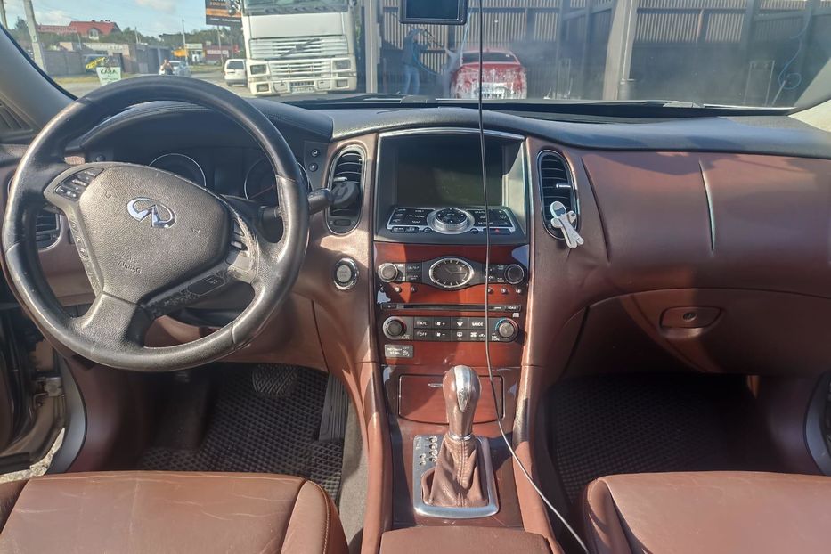 Продам Infiniti EX 35 Elite+Navi 2008 года в Киеве