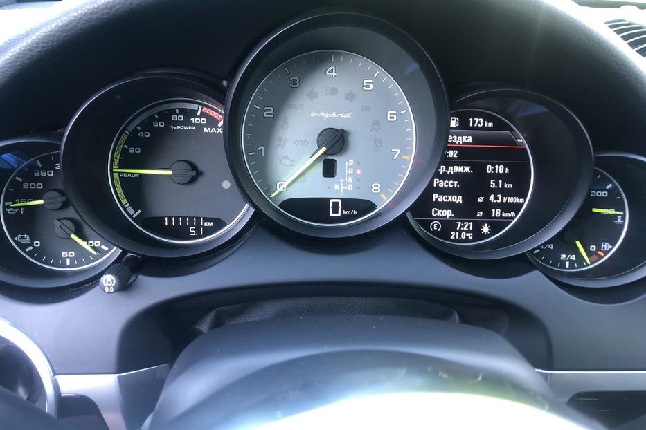 Продам Porsche Cayenne Plugin Hybrid 2016 года в Одессе