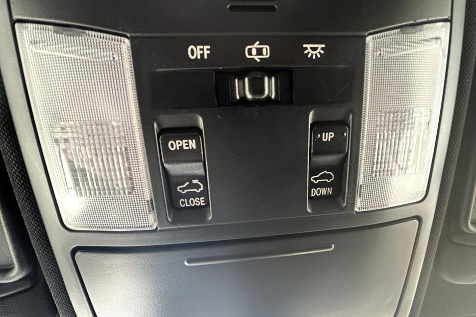 Продам Toyota Rav 4 IV 2017 года в Харькове