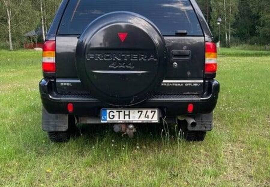 Продам Opel Frontera 2003 года в г. Изюм, Харьковская область
