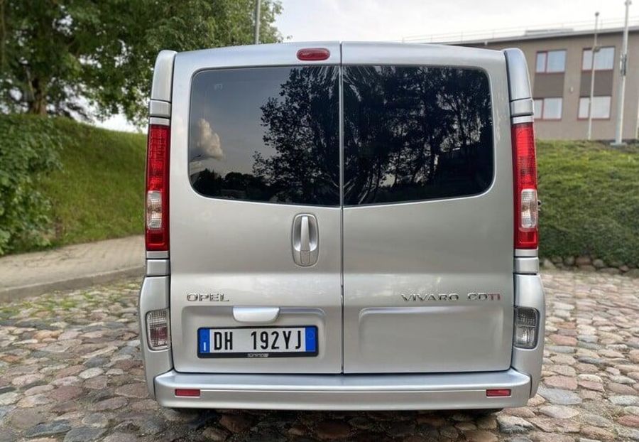 Продам Opel Vivaro пасс. 2007 года в Ровно