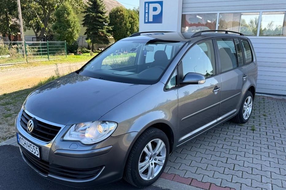 Продам Volkswagen Touran 2007 года в Киеве