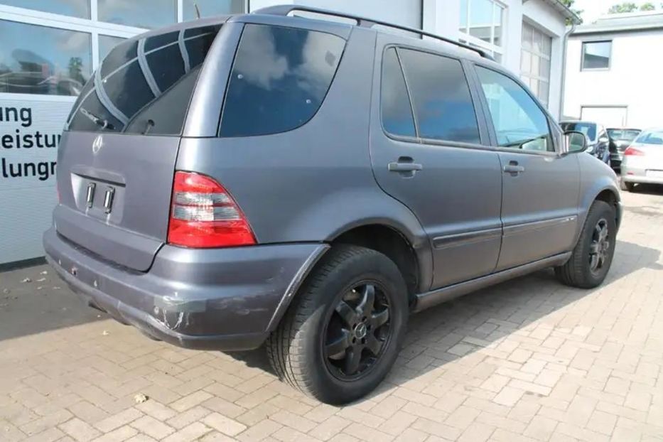 Продам Mercedes-Benz ML 270 2005 года в Харькове