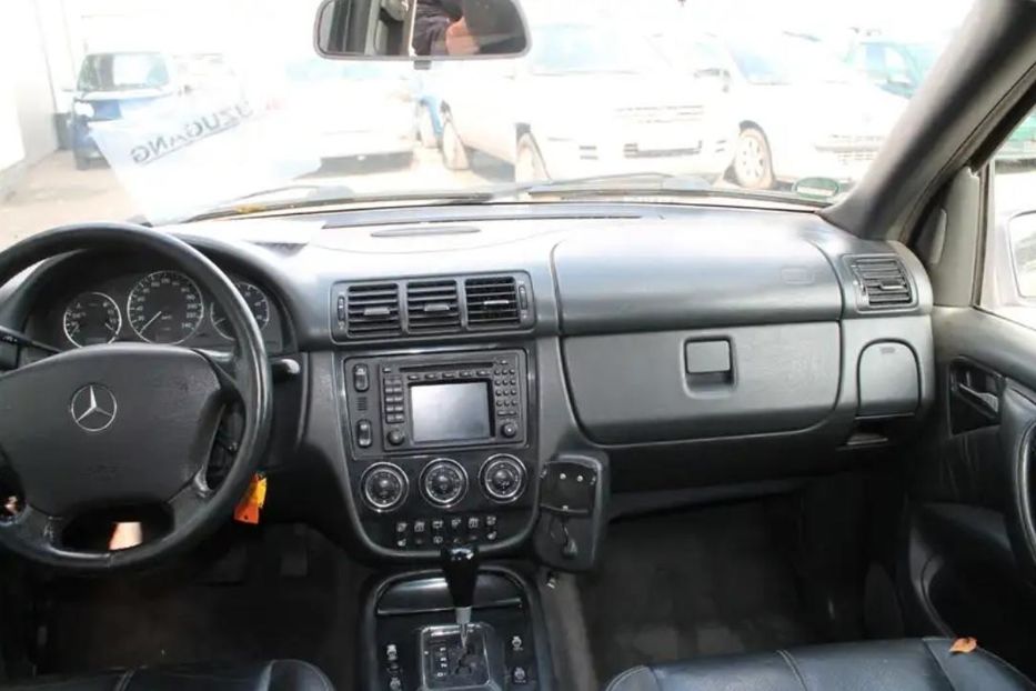 Продам Mercedes-Benz ML 270 2005 года в Харькове