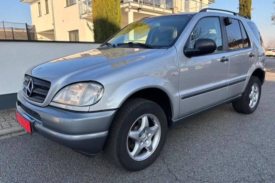 Продам Mercedes-Benz ML 270 2004 года в Харькове