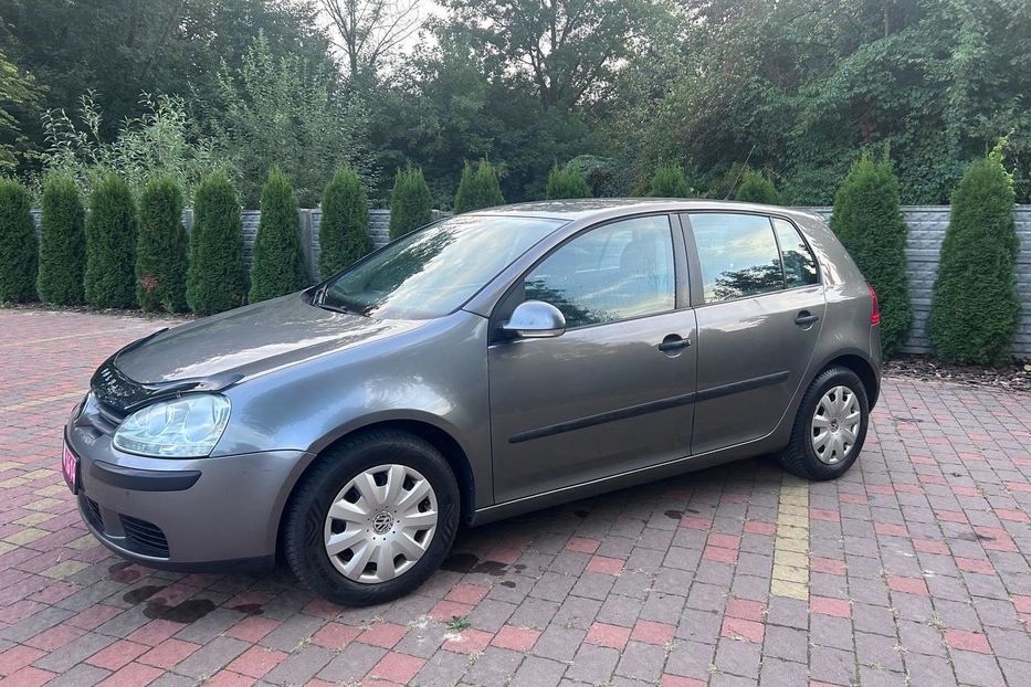 Продам Volkswagen Golf V 1.6 mpi  2005 года в Львове