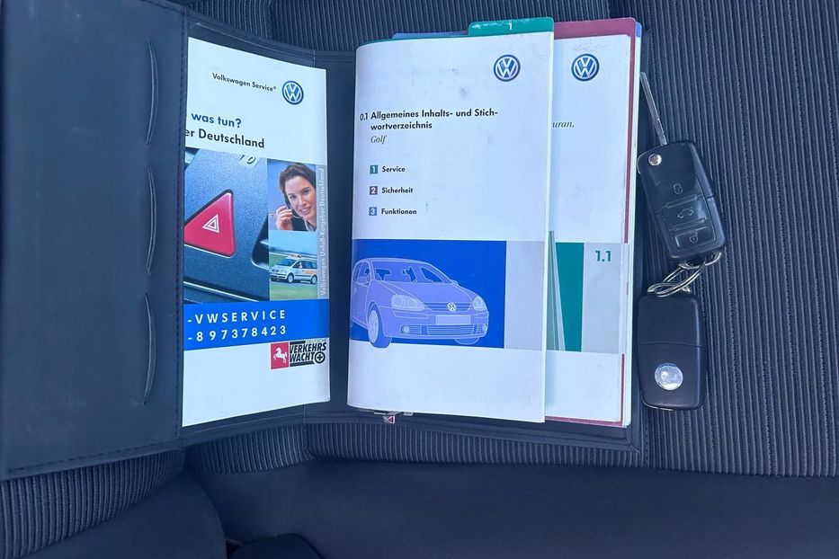 Продам Volkswagen Golf V 1.6 mpi  2005 года в Львове