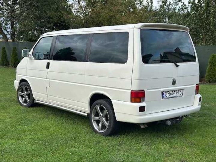 Продам Volkswagen T4 (Transporter) пасс. 2003 года в Днепре