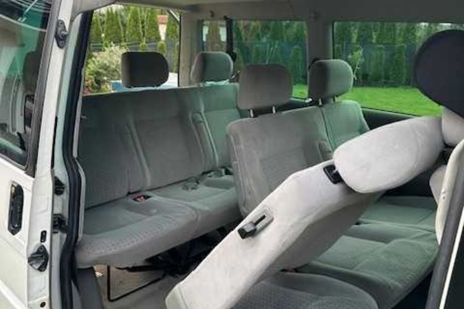 Продам Volkswagen T4 (Transporter) пасс. 2003 года в Днепре