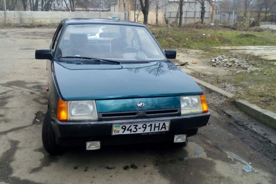 Продам ЗАЗ 1102 Таврия 110206 2000 года в Запорожье