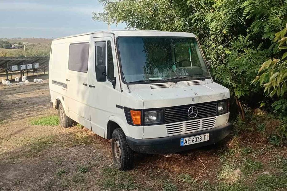 Продам Mercedes-Benz 1117 груз. 1992 года в г. Синельниково, Днепропетровская область