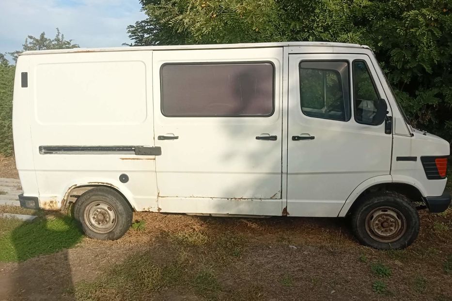 Продам Mercedes-Benz 1117 груз. 1992 года в г. Синельниково, Днепропетровская область