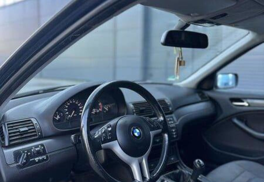 Продам BMW 320 2004 года в Николаеве