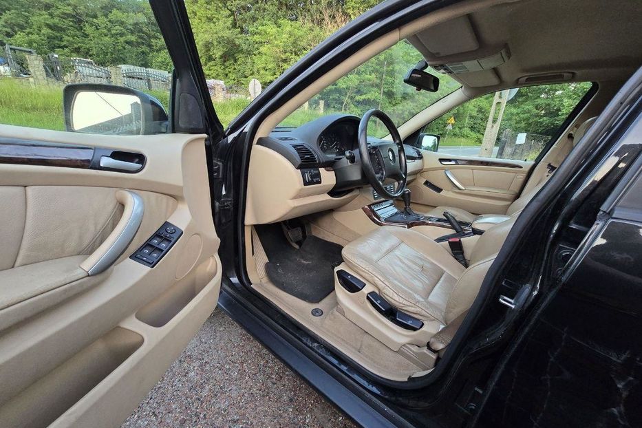 Продам BMW X5 2004 года в Харькове