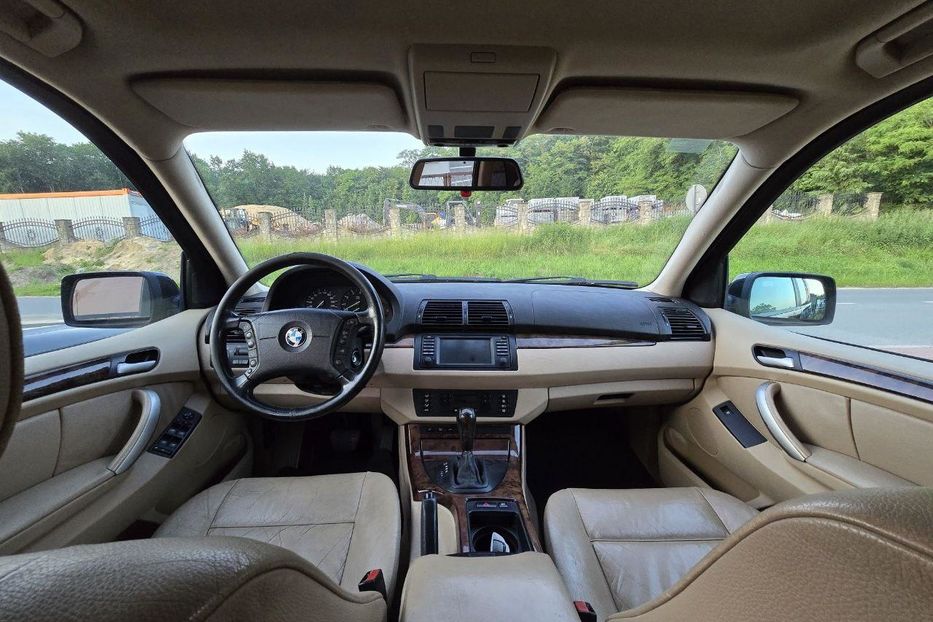 Продам BMW X5 2004 года в Харькове