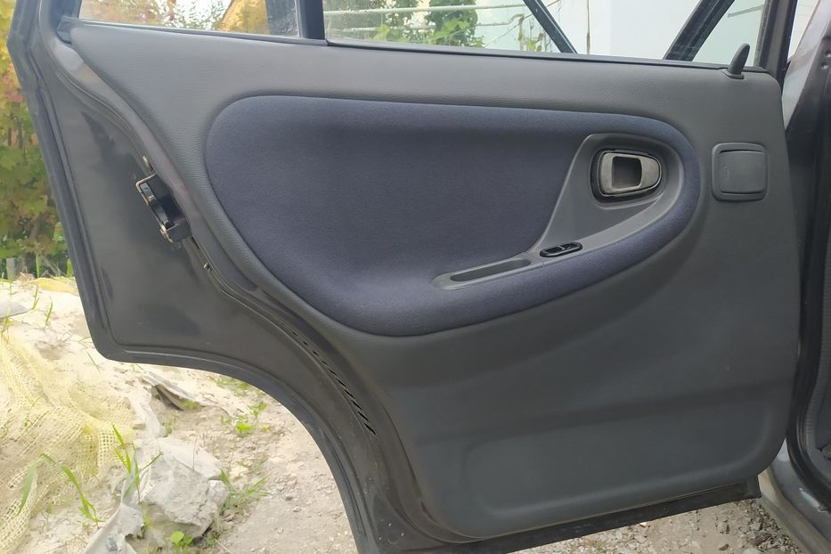 Продам Daewoo Nexia 1999 года в г. Ольшаны, Харьковская область