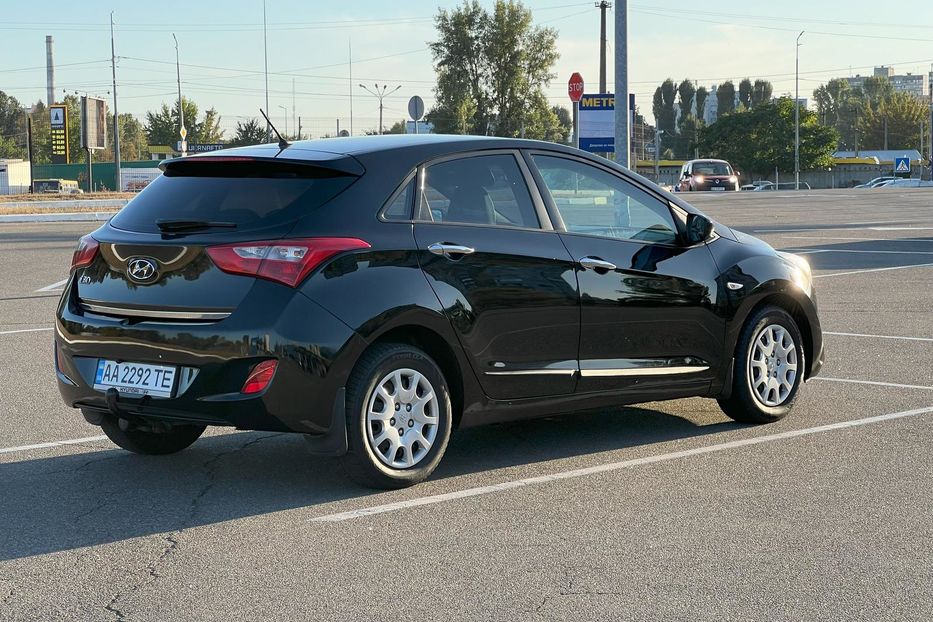 Продам Hyundai i30  GD (2 покоління), 130л.с. 2013 года в Киеве