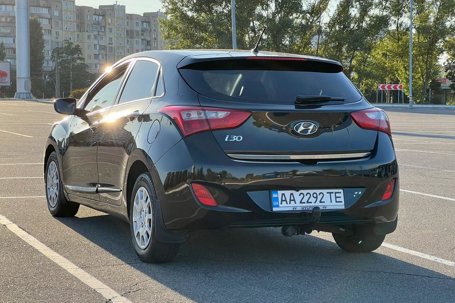 Продам Hyundai i30  GD (2 покоління), 130л.с. 2013 года в Киеве