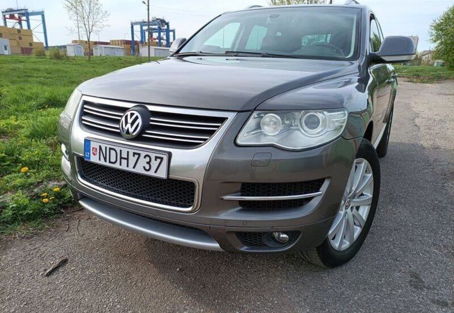 Продам Volkswagen Touareg 2008 года в Киеве