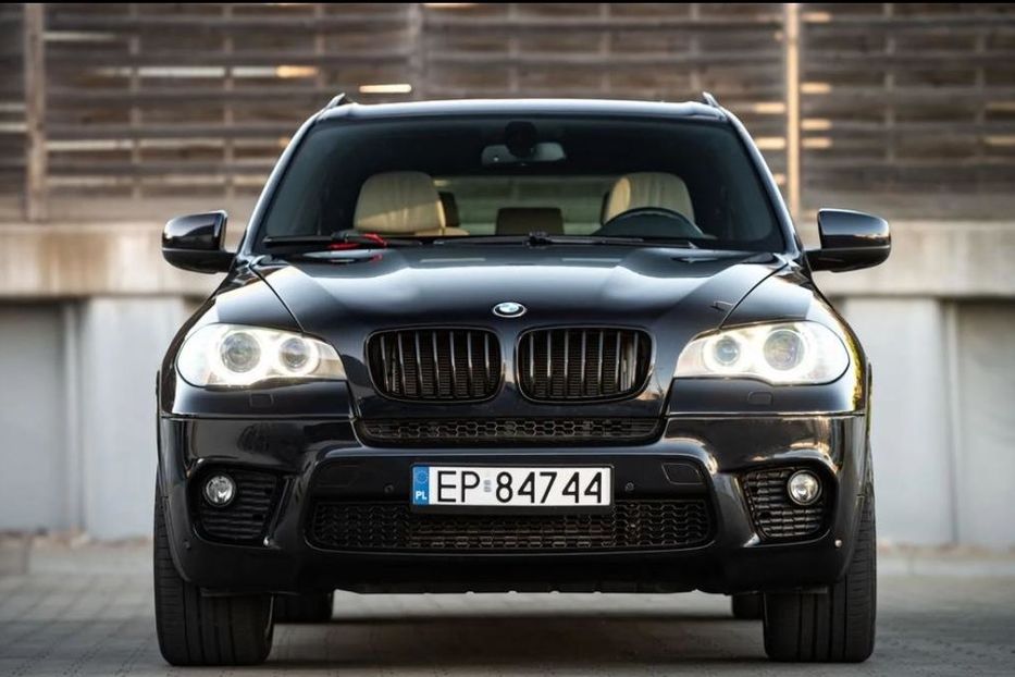 Продам BMW X5 2010 года в Харькове