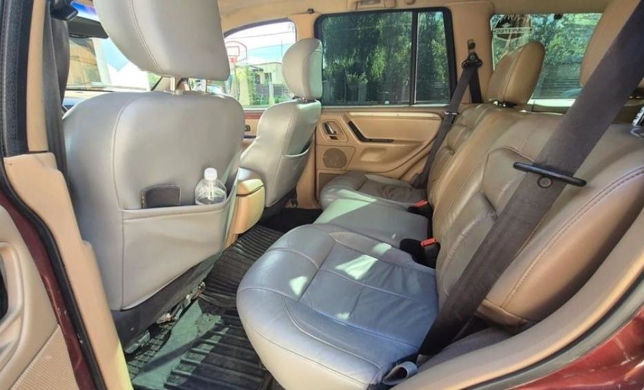 Продам Jeep Grand Cherokee 2001 года в г. Александровка, Донецкая область