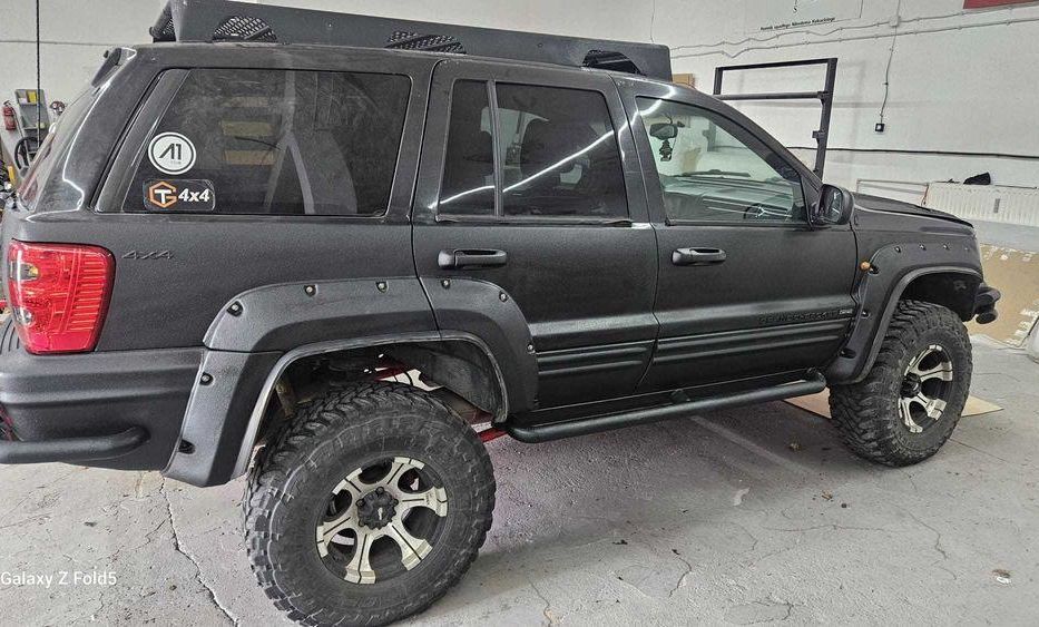 Продам Jeep Grand Cherokee 2003 года в Днепре