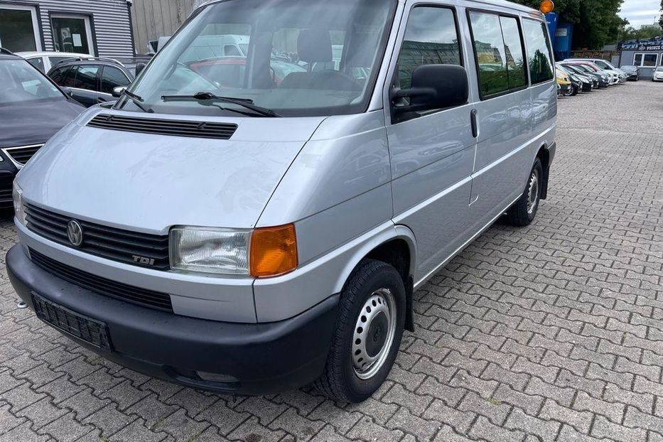 Продам Volkswagen T4 (Transporter) пасс. 2001 года в Чернигове